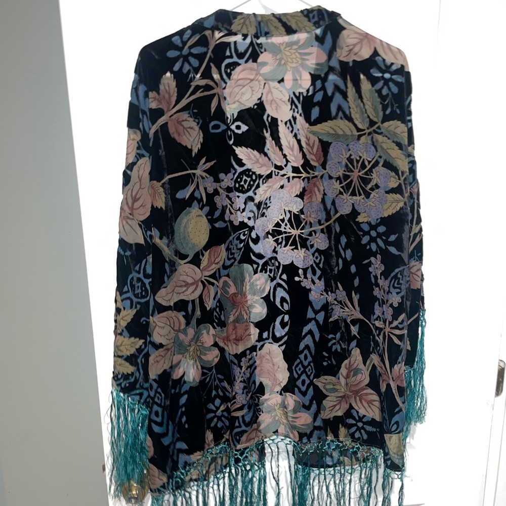 New! Double D Ranch Burnout Velvet Floral Kimono Cape Turquoise Fringe 🤠 Large - Picture 3 of 10